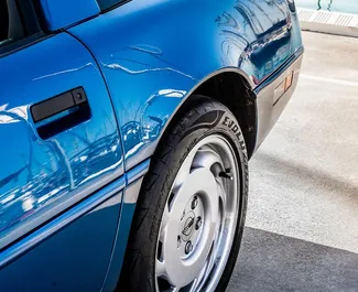 Wynajmij Chevrolet Corvette 1991 w Hiszpanii. Paliwo: Benzyna. Moc: 285 KM ➤ Koszt od 125 EUR za dobę.