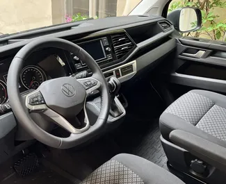 Volkswagen Multivan – samochód kategorii Komfort, Premium, Minivan na wynajem in Czechia ✓ Depozyt 800 EUR ✓ Ubezpieczenie: OC, CDW, SCDW, FDW, Zagranica.