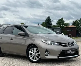 Wypożyczalnia Toyota Auris w Barcelonie, Hiszpania ✓ Nr 4760. ✓ Skrzynia Manualna ✓ Opinii: 0.