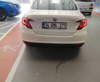 Fiat Egea – samochód kategorii Ekonomiczny, Komfort na wynajem w Turcji ✓ Depozyt 50 USD ✓ Ubezpieczenie: OC, CDW, Od Kradzieży, Młody.