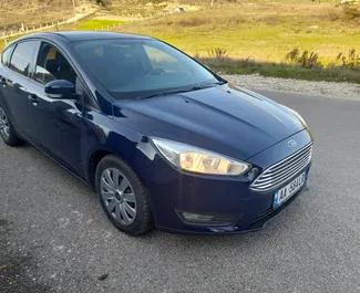 Wynajmij Ford Focus 2015 w Albanii. Paliwo: Diesel. Moc: 105 KM ➤ Koszt od 25 EUR za dobę.