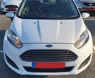 Wypożyczalnia Ford Fiesta na lotnisku w Pafos, Cypr ✓ Nr 5020. ✓ Skrzynia Manualna ✓ Opinii: 0.