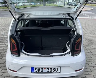 Silnik Benzyna 1,0 l – Wynajmij Volkswagen Up w Pradze.