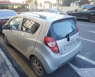 Wynajem samochodu Chevrolet Spark nr 5215 (Automatyczna) na lotnisku w Baku, z silnikiem 1,2l. Benzyna ➤ Bezpośrednio od Murat w Azerbejdżanie.