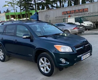 Wynajmij Toyota Rav4 2013 w Gruzji. Paliwo: Benzyna. Moc: 269 KM ➤ Koszt od 120 GEL za dobę.