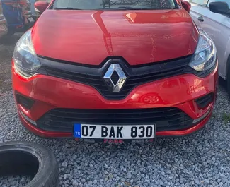 Wynajem samochodu Renault Clio 4 nr 5429 (Manualna) na lotnisku w Antalyi, z silnikiem 1,0l. Benzyna ➤ Bezpośrednio od Hussein w Turcji.