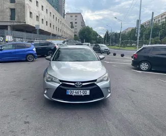 Wypożyczalnia Toyota Camry w Kutaisi, Gruzja ✓ Nr 5599. ✓ Skrzynia Automatyczna ✓ Opinii: 0.