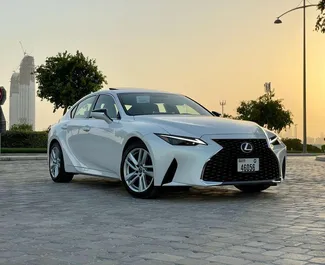 Wypożyczalnia Lexus IS300 w Dubaju, ZEA ✓ Nr 6151. ✓ Skrzynia Automatyczna ✓ Opinii: 0.