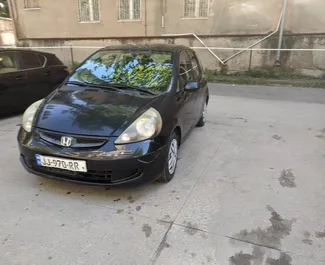 Wynajem samochodu Honda Fit nr 5867 (Automatyczna) w Tbilisi, z silnikiem 1,5l. Benzyna ➤ Bezpośrednio od Levan w Gruzji.