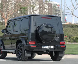 Mercedes-Benz G63 AMG 2023 do wynajęcia w Dubaju. Limit przebiegu 250 km/dzień.