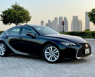 Wynajmij Lexus IS300 2021 w ZEA. Paliwo: Benzyna. Moc: 250 KM ➤ Koszt od 300 AED za dobę.