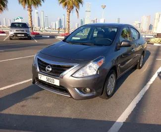 Wypożyczalnia Nissan Versa w Dubaju, ZEA ✓ Nr 6273. ✓ Skrzynia Automatyczna ✓ Opinii: 0.