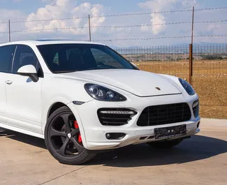 Wypożyczalnia Porsche Cayenne w Tbilisi, Gruzja ✓ Nr 6291. ✓ Skrzynia Automatyczna ✓ Opinii: 0.