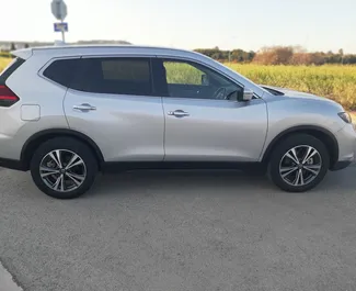 Wypożyczalnia Nissan X-Trail w Larnace, Cypr ✓ Nr 6517. ✓ Skrzynia Automatyczna ✓ Opinii: 0.