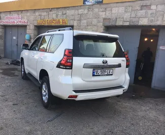 Toyota Land Cruiser Prado – samochód kategorii Komfort, Premium, SUV na wynajem w Gruzji ✓ Depozyt 700 GEL ✓ Ubezpieczenie: OC, CDW, Pasażerowie, Od Kradzieży.