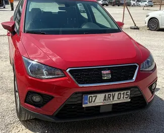 Wypożyczalnia SEAT Arona na lotnisku w Antalyi, Turcja ✓ Nr 4906. ✓ Skrzynia Automatyczna ✓ Opinii: 0.