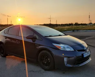 Wynajem samochodu Toyota Prius nr 6600 (Automatyczna) w Tbilisi, z silnikiem 1,8l. Benzyna ➤ Bezpośrednio od Iliko w Gruzji.