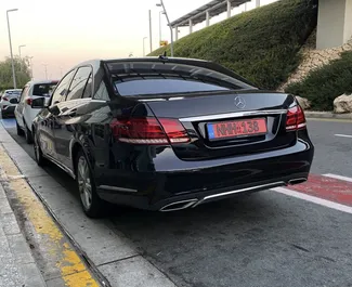 Wynajem samochodu Mercedes-Benz E220 nr 2083 (Automatyczna) w Limassol, z silnikiem 2,2l. Diesel ➤ Bezpośrednio od Alik na Cyprze.