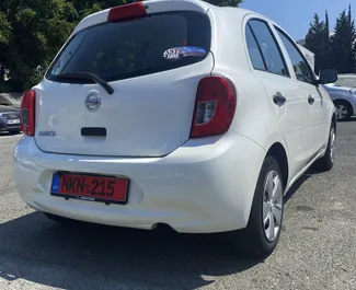 Wynajmij Nissan March 2017 na Cyprze. Paliwo: Benzyna. Moc: 59 KM ➤ Koszt od 19 EUR za dobę.