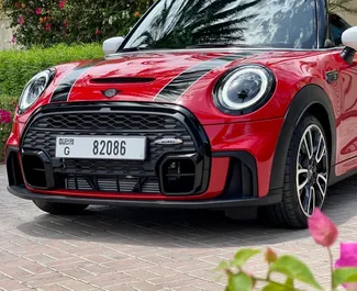 Wypożyczalnia Mini John Cooper Works Convertible w Dubaju, ZEA ✓ Nr 6646. ✓ Skrzynia Automatyczna ✓ Opinii: 0.