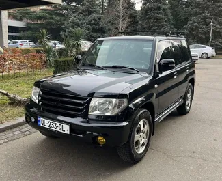 Wypożyczalnia Mitsubishi Pajero Io w Tbilisi, Gruzja ✓ Nr 6717. ✓ Skrzynia Automatyczna ✓ Opinii: 1.