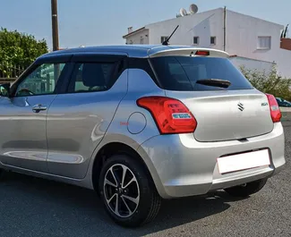 Wynajmij Suzuki Swift 2019 na Cyprze. Paliwo: Benzyna. Moc: 92 KM ➤ Koszt od 23 EUR za dobę.