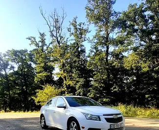 Wynajem samochodu Chevrolet Cruze nr 5582 (Automatyczna) w Kutaisi, z silnikiem 1,4l. Benzyna ➤ Bezpośrednio od Irakli w Gruzji.