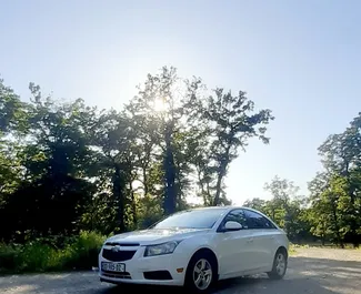 Wypożyczalnia Chevrolet Cruze w Kutaisi, Gruzja ✓ Nr 5582. ✓ Skrzynia Automatyczna ✓ Opinii: 7.