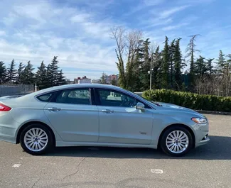 Ford Fusion Sedan – samochód kategorii Komfort, Premium na wynajem w Gruzji ✓ Depozyt 300 GEL ✓ Ubezpieczenie: OC, CDW, Pasażerowie.