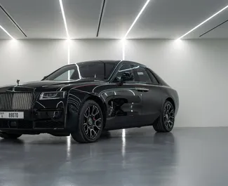 Wypożyczalnia Rolls-Royce Ghost 2 w Dubaju, ZEA ✓ Nr 6750. ✓ Skrzynia Automatyczna ✓ Opinii: 0.