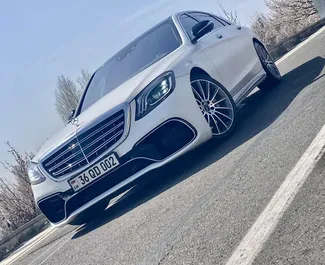 Wypożyczalnia Mercedes-Benz S-Class w Erewaniu, Armenia ✓ Nr 6767. ✓ Skrzynia Automatyczna ✓ Opinii: 0.