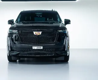 Wypożyczalnia Cadillac Escalade w Dubaju, ZEA ✓ Nr 6738. ✓ Skrzynia Automatyczna ✓ Opinii: 0.