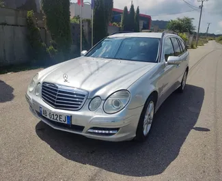 Wypożyczalnia Mercedes-Benz E-Class w Tiranie, Albania ✓ Nr 7063. ✓ Skrzynia Automatyczna ✓ Opinii: 0.
