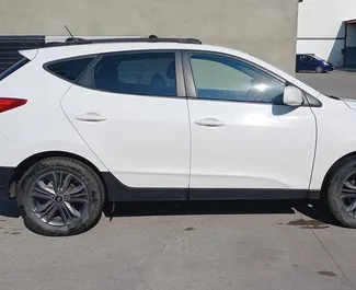 Hyundai Tucson – samochód kategorii Ekonomiczny, Komfort, SUV, Crossover na wynajem w Gruzji ✓ Bez Depozytu ✓ Ubezpieczenie: OC, CDW, FDW, Pasażerowie, Od Kradzieży.