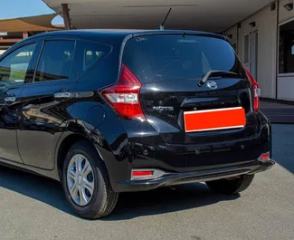 Silnik Benzyna 1,2 l – Wynajmij Nissan Note w Larnace.