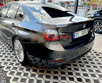 Wynajmij BMW 320d 2016 in Czechia. Paliwo: Diesel. Moc: 184 KM ➤ Koszt od 90 EUR za dobę.