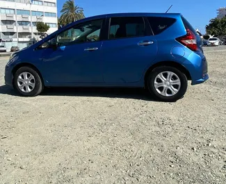 Nissan Note – samochód kategorii Ekonomiczny, Komfort na wynajem na Cyprze ✓ Bez Depozytu ✓ Ubezpieczenie: OC, CDW, SCDW, Pasażerowie, Od Kradzieży, Młody.