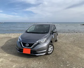 Wypożyczalnia Nissan Note w Larnace, Cypr ✓ Nr 7099. ✓ Skrzynia Automatyczna ✓ Opinii: 0.