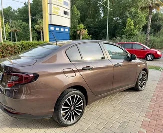 Wypożyczalnia Fiat Tipo Sedan na lotnisku w Tiranie, Albania ✓ Nr 7057. ✓ Skrzynia Automatyczna ✓ Opinii: 1.