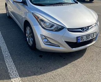 Wynajmij Hyundai Elantra 2015 w Gruzji. Paliwo: Benzyna. Moc: 170 KM ➤ Koszt od 109 GEL za dobę.