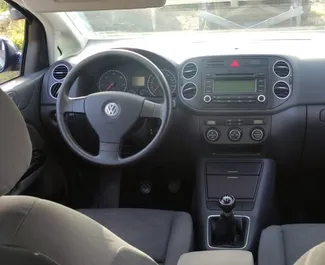 Volkswagen Golf Plus 2005 do wynajęcia w Durres. Limit przebiegu nieograniczony.