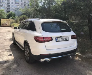 Mercedes-Benz GLC-Class 2018 do wynajęcia w Tbilisi. Limit przebiegu nieograniczony.