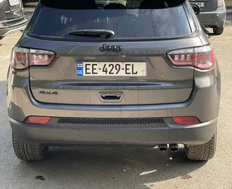 Jeep Compass – samochód kategorii Komfort, Crossover na wynajem w Gruzji ✓ Depozyt 150 GEL ✓ Ubezpieczenie: OC, CDW, Pasażerowie, Od Kradzieży.