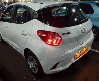 Wynajem samochodu Hyundai i10 nr 7370 (Automatyczna) na lotnisku na Mauritiusie, z silnikiem 1,2l. Benzyna ➤ Bezpośrednio od Jeff na Mauritiusie.