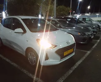 Wynajmij Hyundai i10 2022 na Mauritiusie. Paliwo: Benzyna. Moc: 1000 KM ➤ Koszt od 33 USD za dobę.