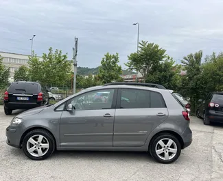 Wynajem samochodu Volkswagen Golf Plus nr 7341 (Automatyczna) w Tiranie, z silnikiem 1,9l. Diesel ➤ Bezpośrednio od Skerdi w Albanii.