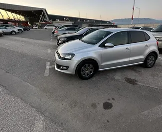 Wynajem samochodu Volkswagen Polo nr 7407 (Automatyczna) w Durres, z silnikiem 1,4l. Benzyna ➤ Bezpośrednio od Elton w Albanii.