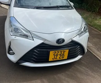 Wypożyczalnia Toyota Vitz na Mauritiusie, Mauritius ✓ Nr 7454. ✓ Skrzynia Automatyczna ✓ Opinii: 0.