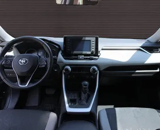 Toyota Rav4 – samochód kategorii Komfort, SUV, Crossover na wynajem w Armenii ✓ Depozyt 400 USD ✓ Ubezpieczenie: OC, CDW, SCDW, Pasażerowie, Od Kradzieży, Zagranica.