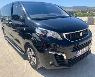 Wypożyczalnia Peugeot Expert Traveller na lotnisku w Bodrum, Turcja ✓ Nr 7883. ✓ Skrzynia Automatyczna ✓ Opinii: 0.